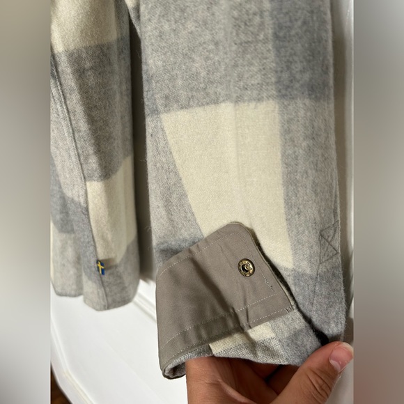 Fjällräven Wool Shirt - Picture 6 of 16